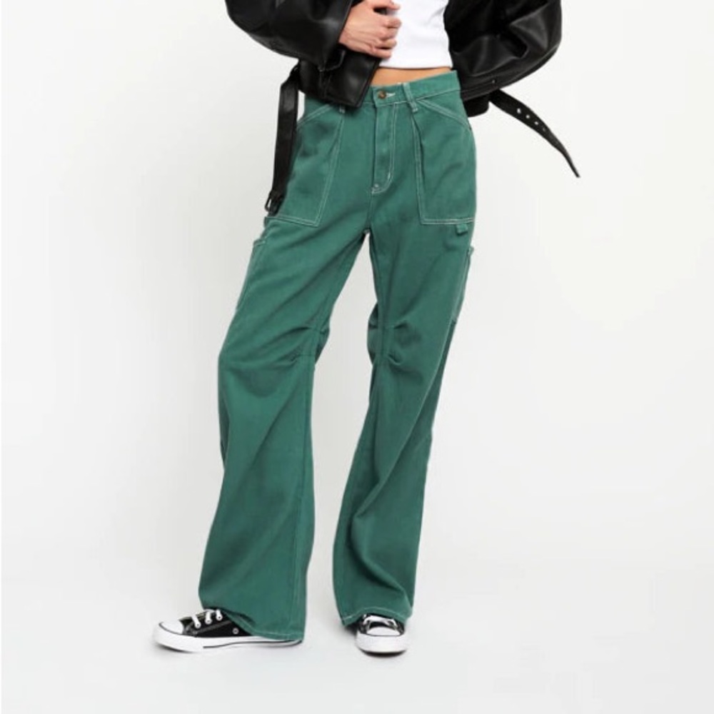Lioness Miami vice forest green pant size L